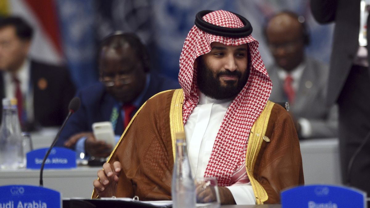 Saúdský korunní princ chtěl zabít krále, tvrdí agent
